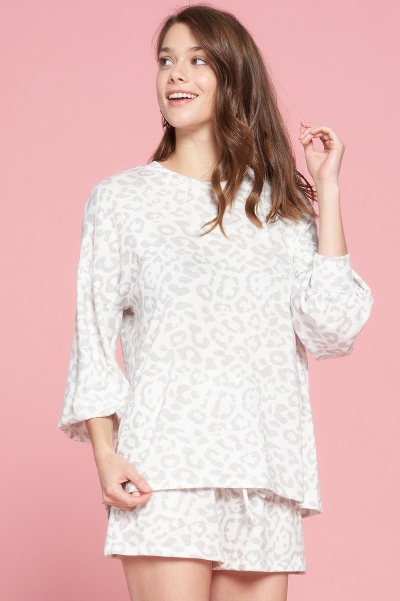 Leopard Printed Knit Loungewear Set - Tigbuls Variety Fashion