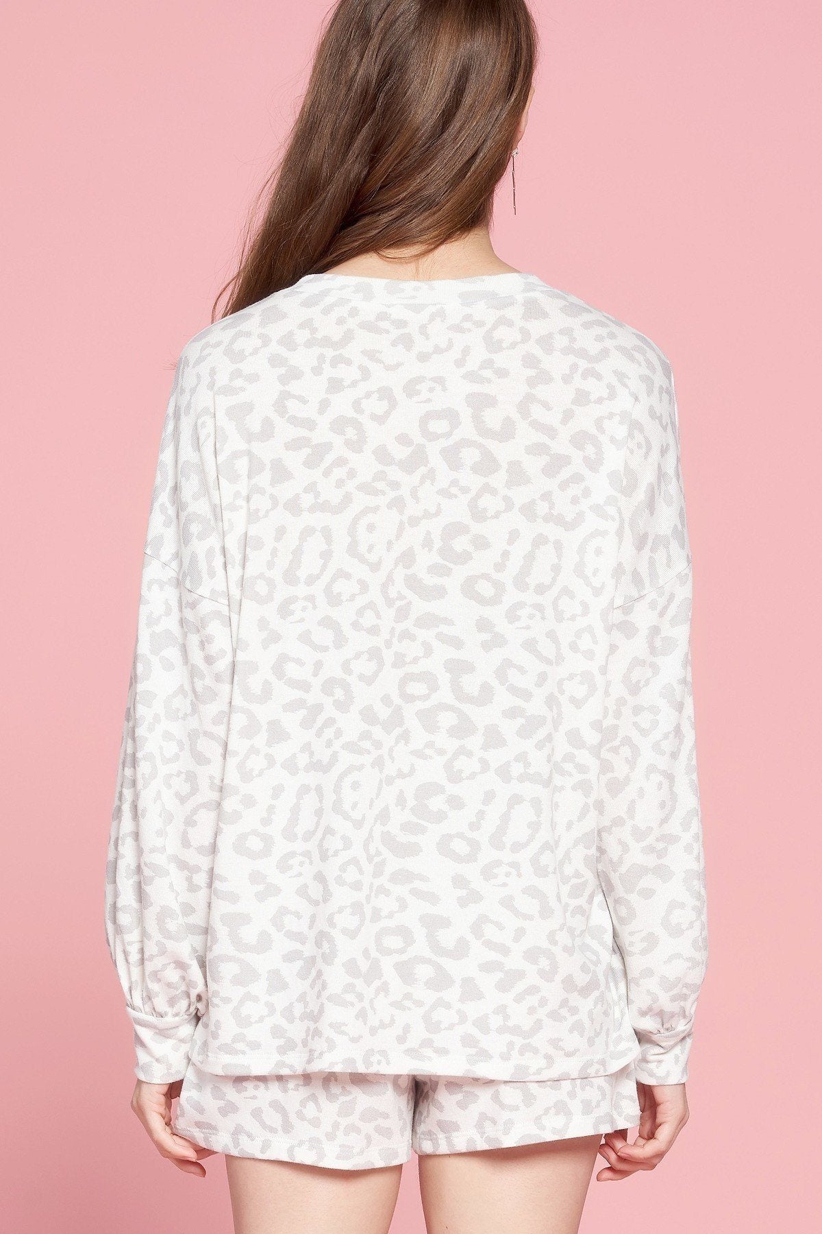Leopard Printed Knit Loungewear Set - Tigbuls Variety Fashion