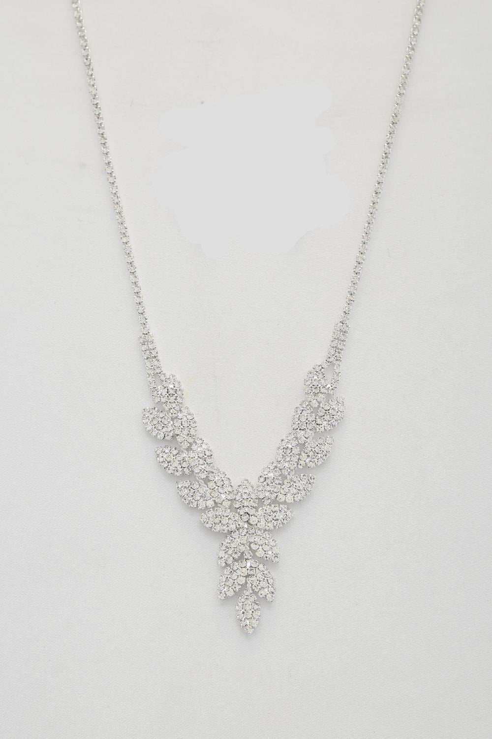 Leaf Pattern Crystal Necklace - Tigbul's Variety Fashion Shop