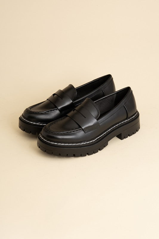 Eureka Classic Loafers - Tigbuls Variety Fashion