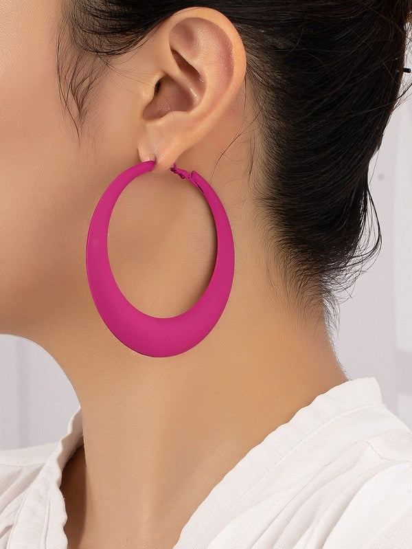 Fuchsia Puff-Creolen am Ohr, große Creolen, 1 Größe