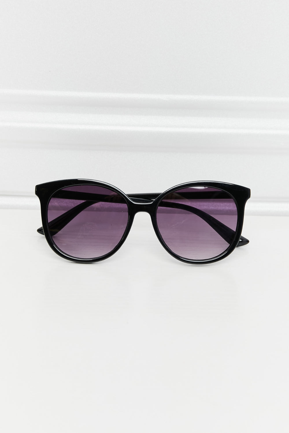 Polycarbonate Frame Full Rim Sunglasses - Tigbul's Variety Fashion Shop