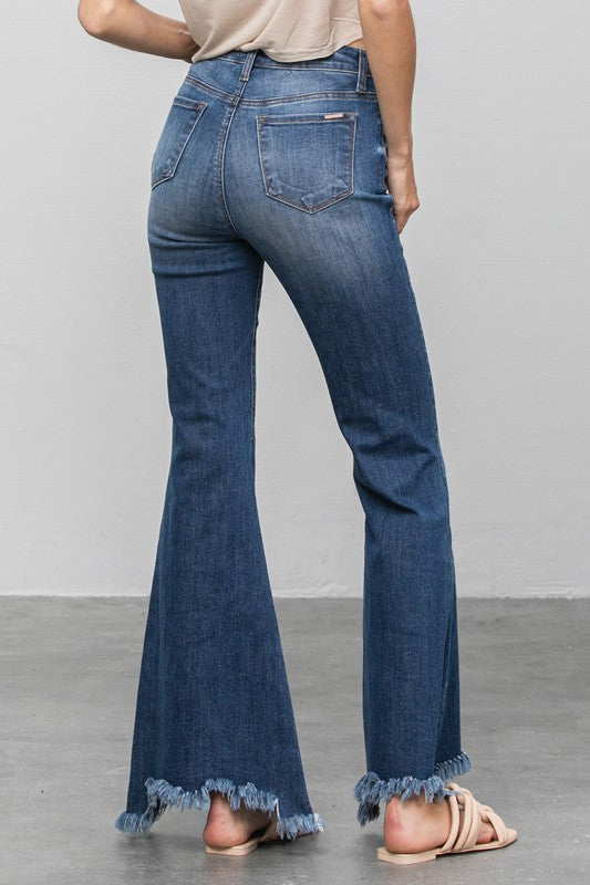 Dark wide flare jeans, back pockets and frayed wide-leg hem