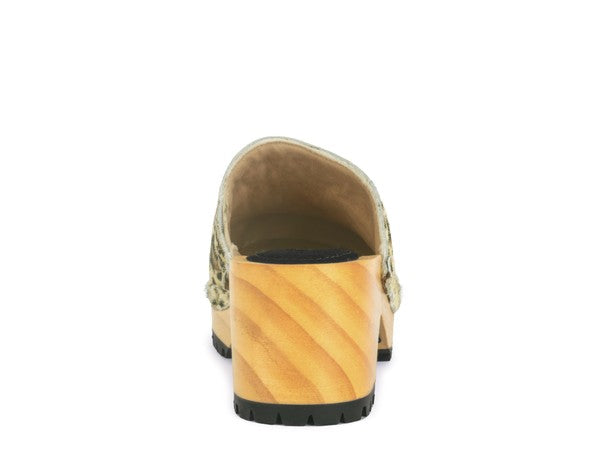 ACER FINE SUEDE PRINTED LEOPARD CLOG SLIDES - Tigbul's Variety Fashion Shop