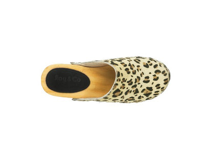 ACER FINE SUEDE PRINTED LEOPARD CLOG SLIDES - Tigbul's Variety Fashion Shop