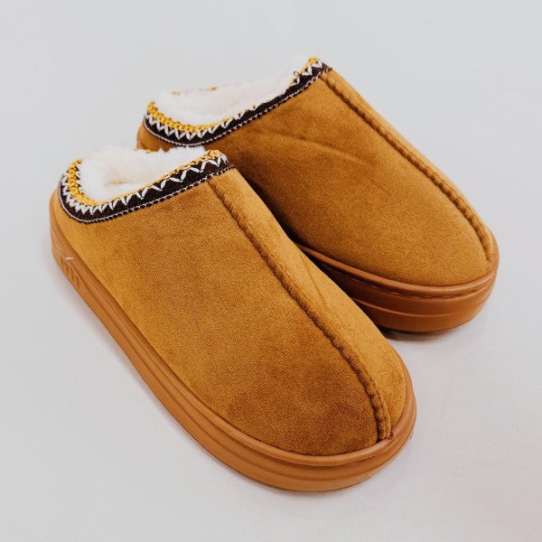 Cozy Cloud Slippers – Soft Lined Winter Comfort - Tigbul's Variety Fashion Shop