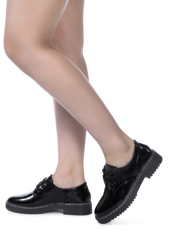 LONDON RAG SHANKS OXFORD PATENT PU SHOES - Tigbul's Variety Fashion Shop