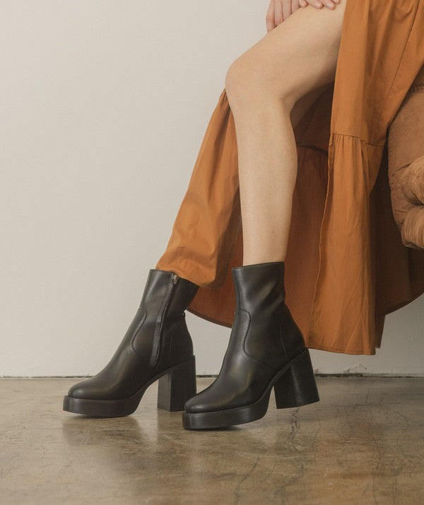 Oasis Society Alexandra - Platform Ankle Boots - Tigbuls Variety Fashion