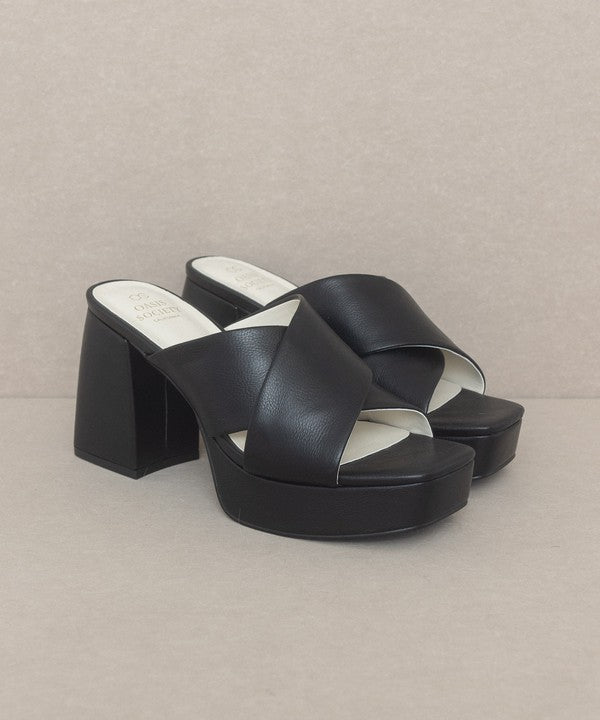 Oasis Society Carmen - Chunky Platform Mule Heel - Tigbuls Variety Fashion