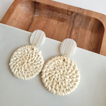 Dominica Earrings - Light Rattan Seashell - Tigbul's Variety Fashion Shop