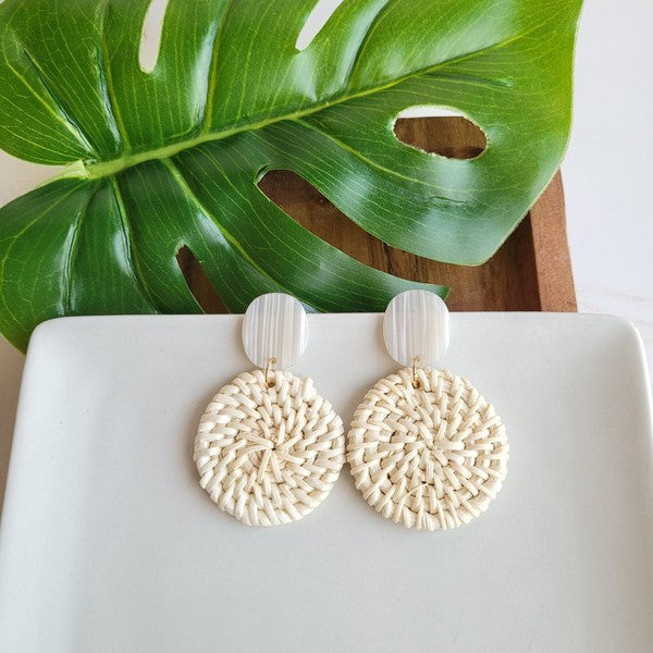 Dominica Earrings - Light Rattan Seashell - Tigbul's Variety Fashion Shop