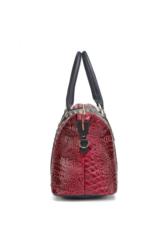 Rückansicht Duffle Bag mit Faux-Krokoprägung, rote Oberfläche, schwarze Tragehenkel