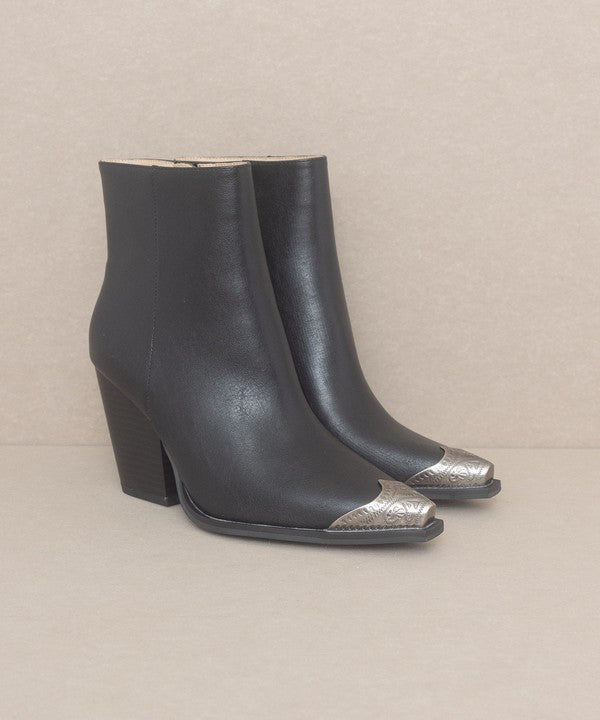 OASIS SOCIETY Zion - Bootie with Etched Metal Toe - Tigbuls Variety Fashion