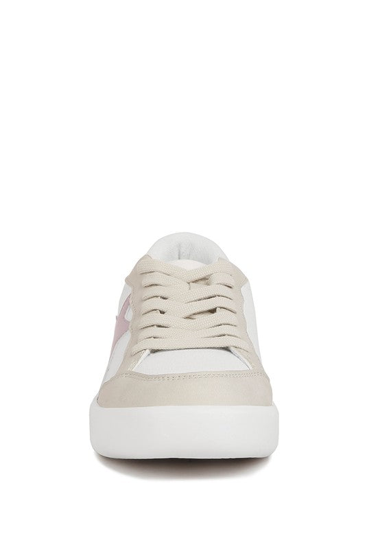 Pink star Perry sneakers in white with lace-up front and soft fabric lining