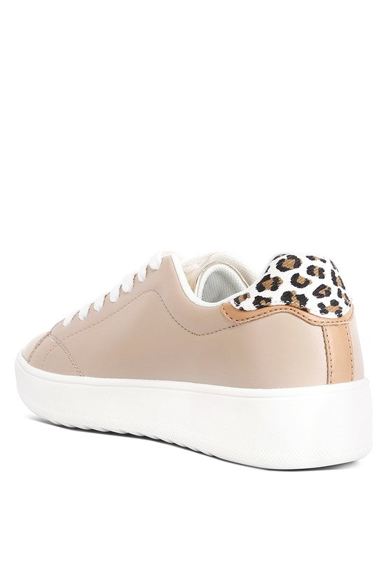 Dory Metallic Accent Sneakers - Tigbuls Variety Fashion