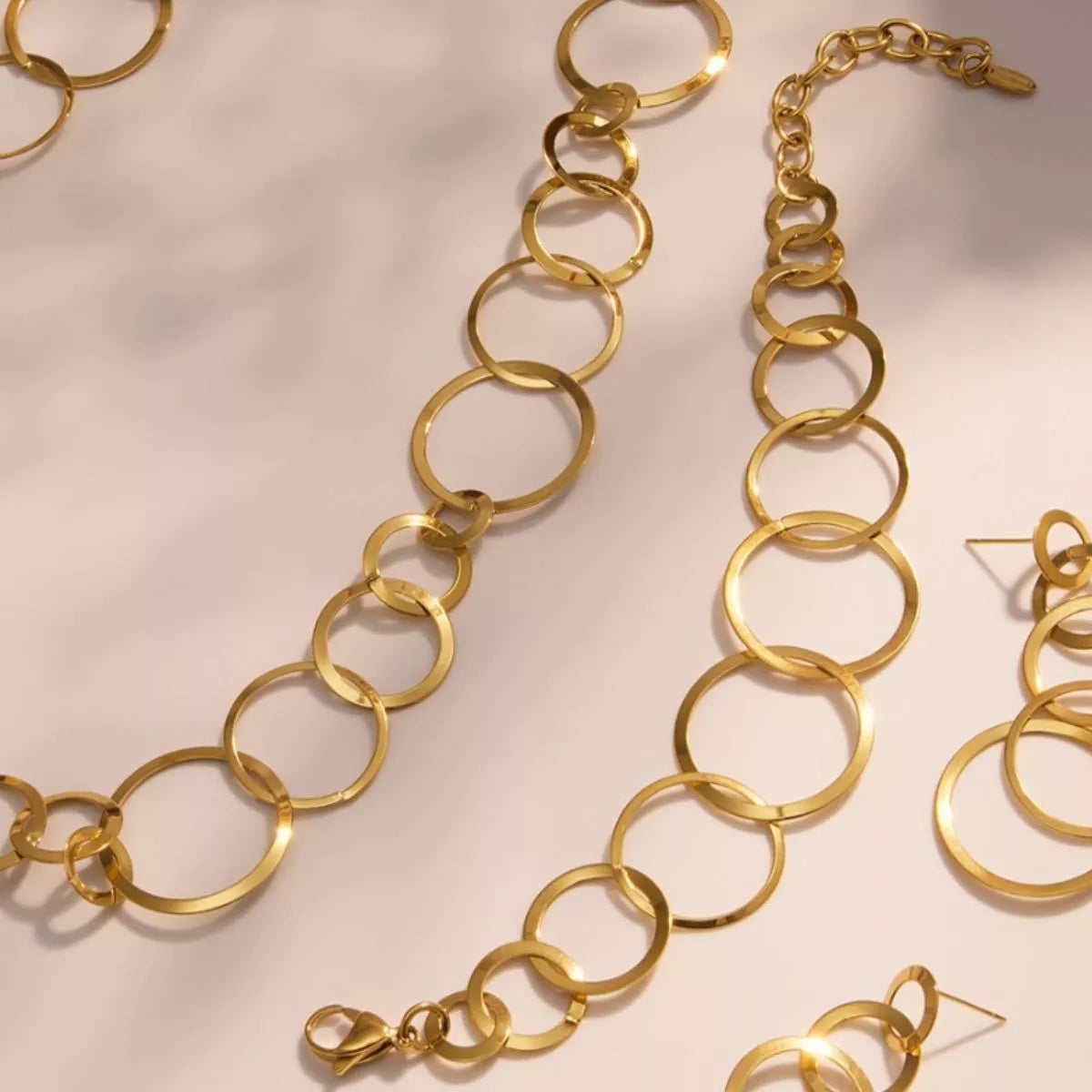18K Gold-Plated Titanium Steel Round Bracelet - Tigbul's Variety Fashion Shop