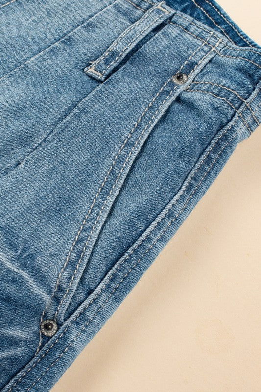 Addilyn Straight Loose Leg Jeans—Dusk Blue side pocket with contrast stitching