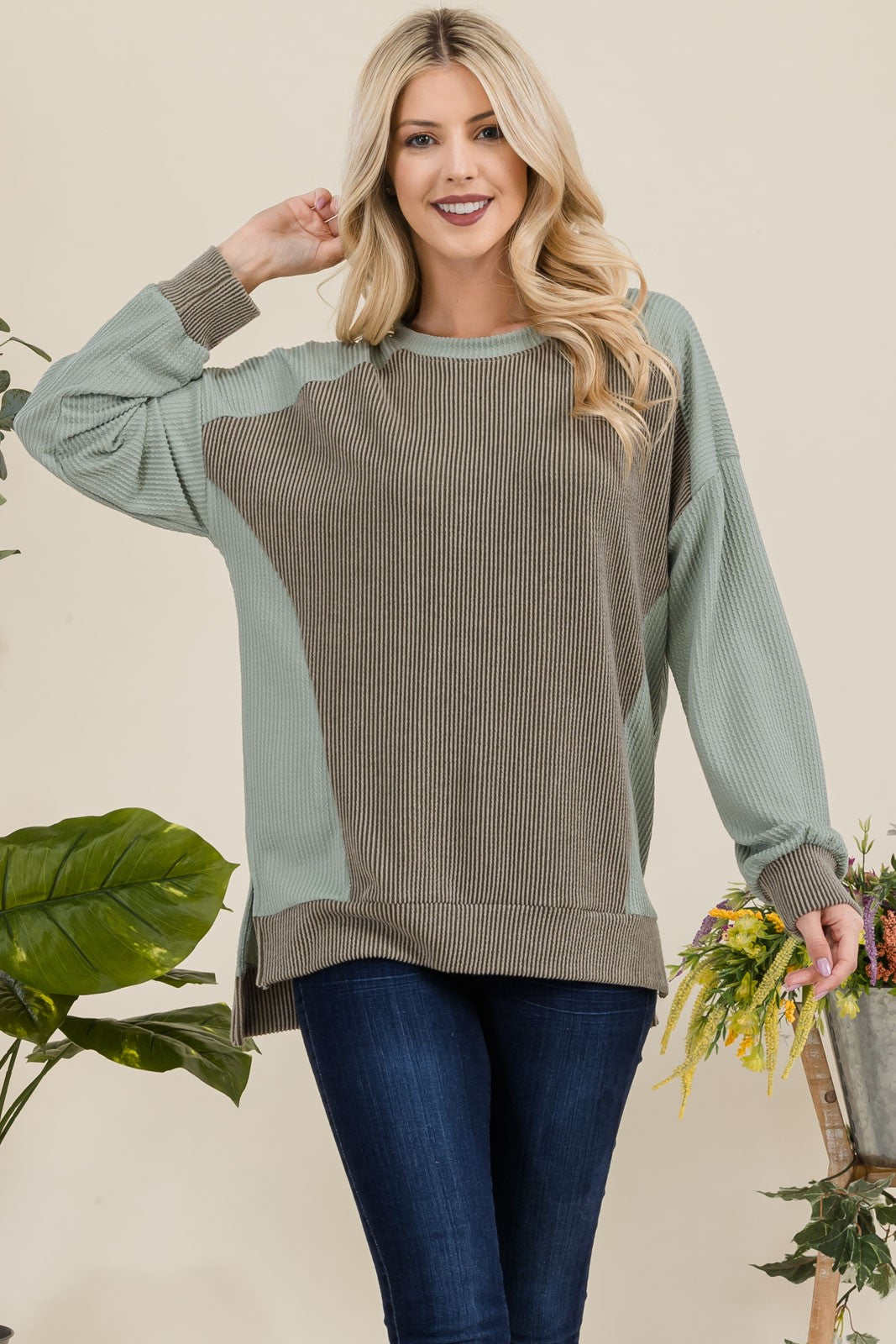 Celeste Full Size High-Low Contrast Round Neck Sweatshirt - Tigbul's Variety Fashion Shop