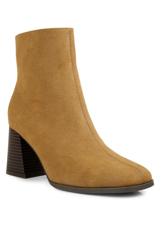 Cox Cut Out Block Heeled Chelsea Boots - Tigbuls Variety Fashion