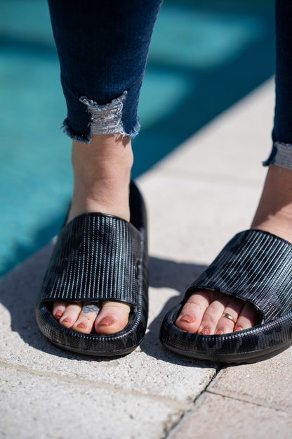 Black Leopard insanely Comfy Slides - Tigbul's Variety Fashion Shop