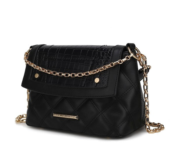 Danna shoulder bag in Black with chain strap, quilted front, flap with magnetic snap