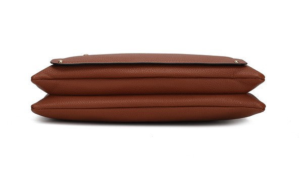 Aliyah shoulder bag in cognac-brown, close-up of textured leather front panel