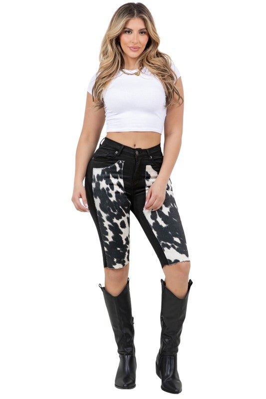 Rodeo Capri Short in Black - Tigbul's Variety Fashion Shop