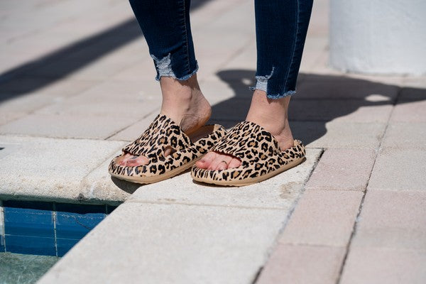 Brown Leopard Insanely Comfy Slides - Tigbuls Variety Fashion