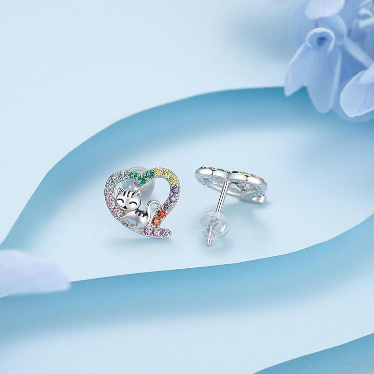 Heart-shaped zircon stud earrings with cat motif and multicolor stones in silver