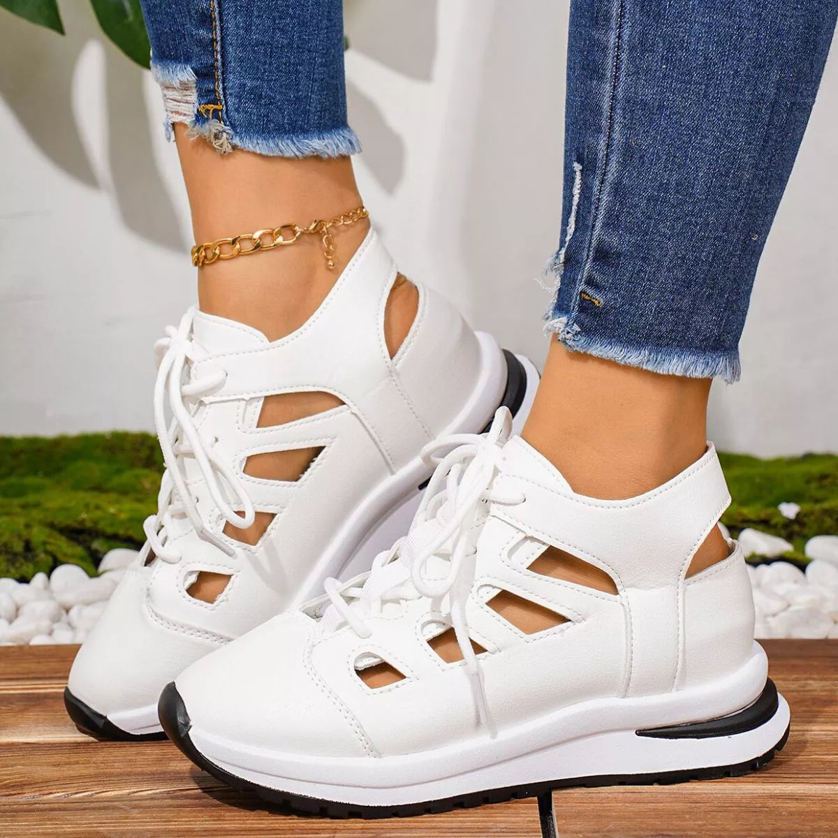 Round Toe Lace Up Sneakers - Tigbul's Variety Fashion Shop