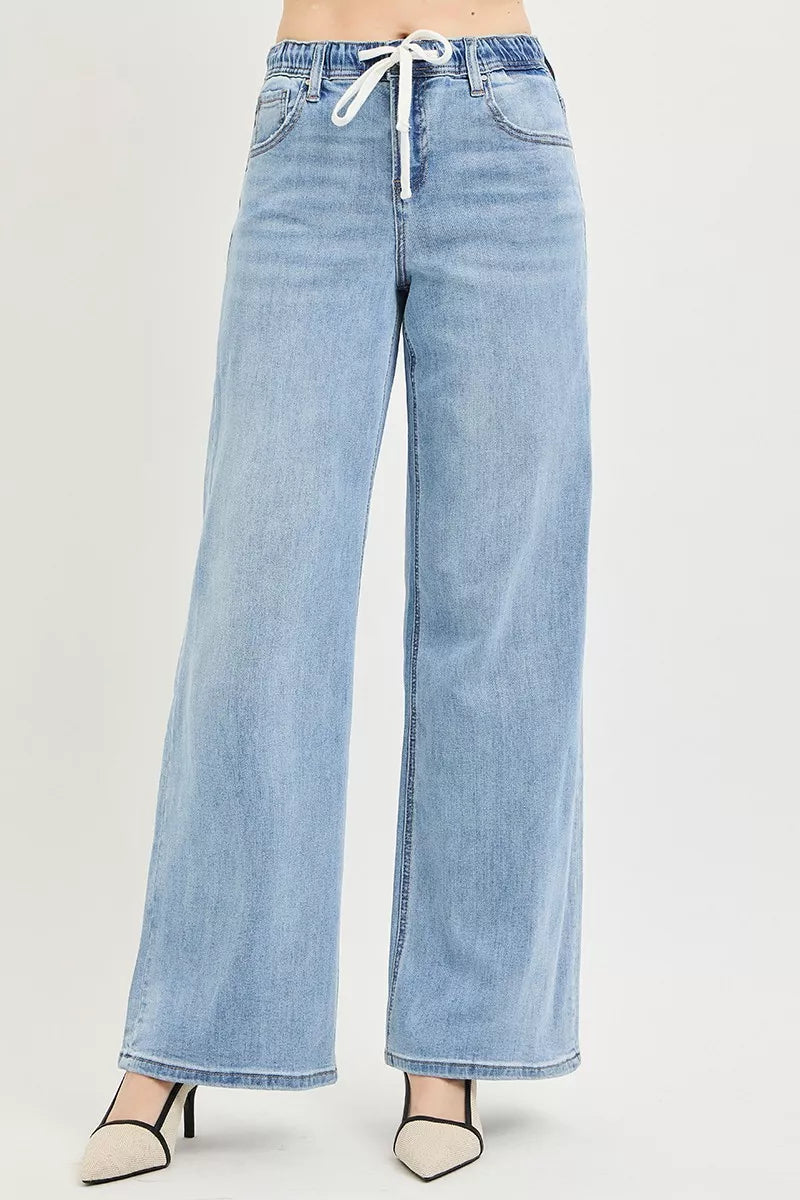 Light-wash wide-leg jeans, elastic waist with drawstring