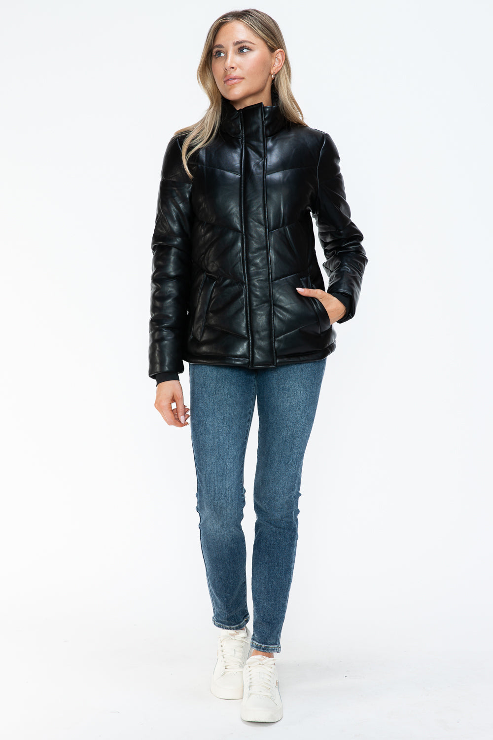 Black Pocketed Zip Up Turtleneck Puffer Jacket