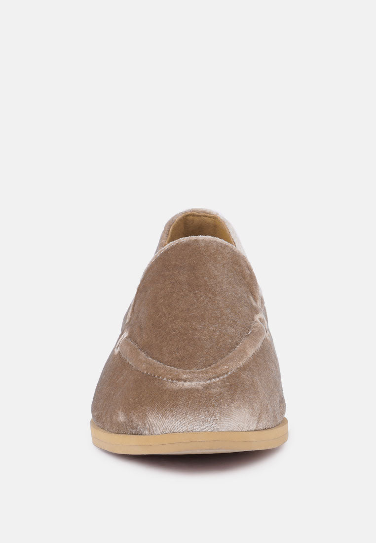Luxe-Lap Velvet Handcrafted Loafers - Tigbul's Variety Fashion Shop