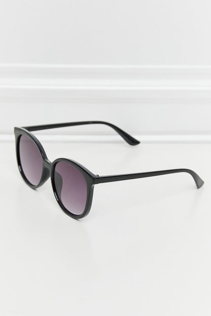 Polycarbonate Frame Full Rim Sunglasses - Tigbul's Variety Fashion Shop