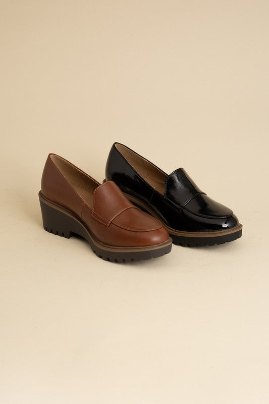 Women's Sophisticated Classic Loafers - Tigbuls Variety Fashion