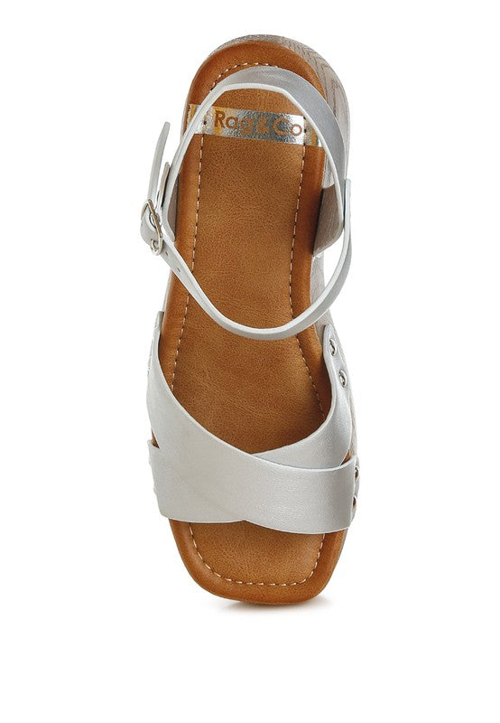 Morasa Metallic Pleather Clog Sandals - Tigbul's Variety Fashion Shop