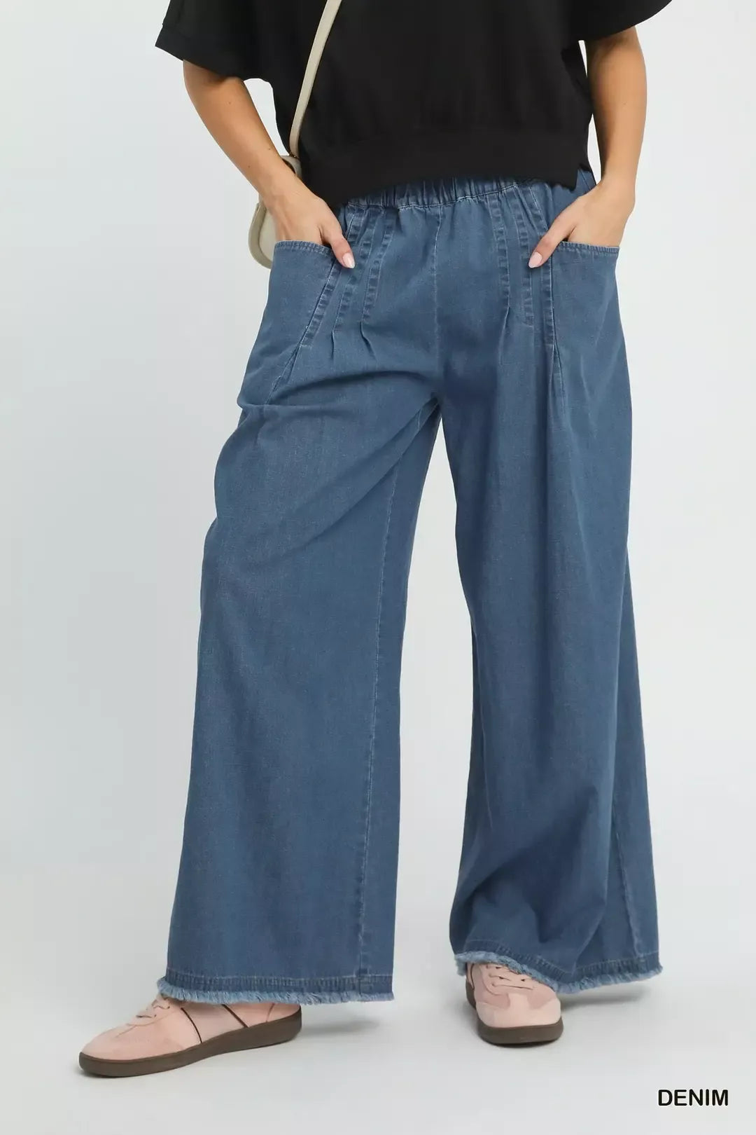 Stone-washed wide-leg denim pants, elastic waist with front pleats