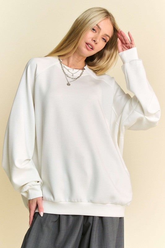 White Round Neck Raglan Sleeve Sweatshirt