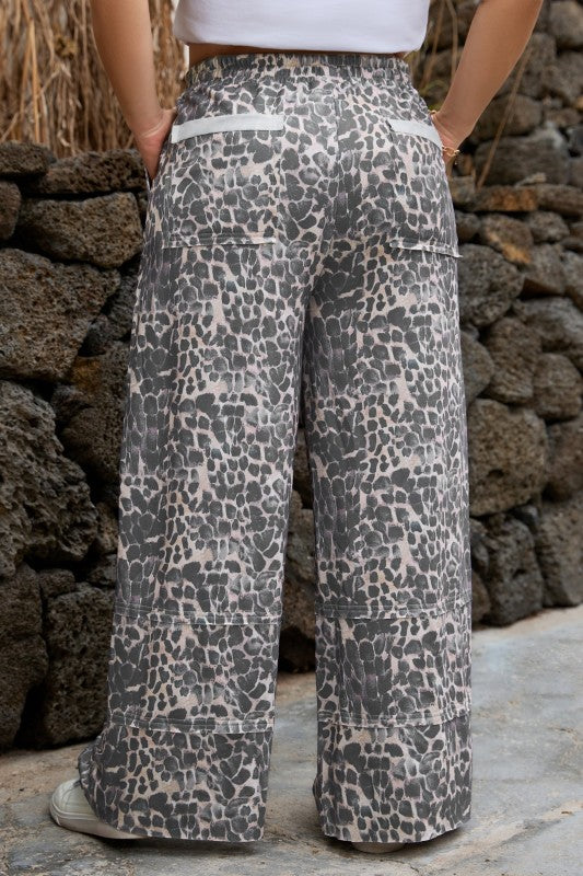 Leopard print drawstring pants, khaki tone, patch pockets and straight wide-leg hem
