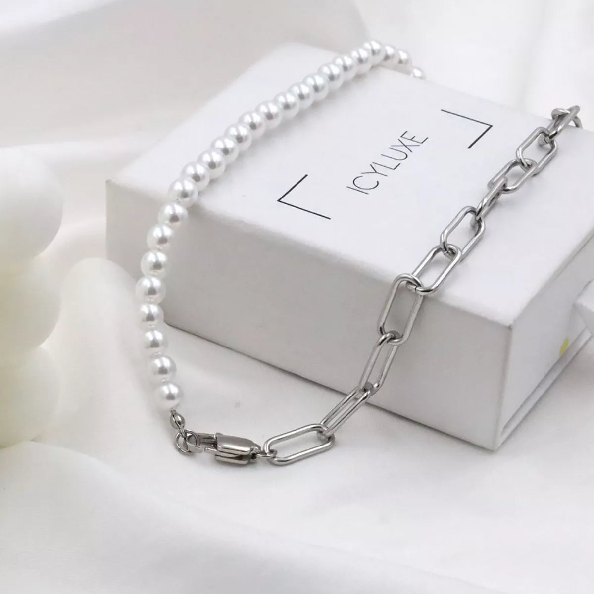 Pearl & Chain Link Necklace - Tigbul's Variety Fashion Shop