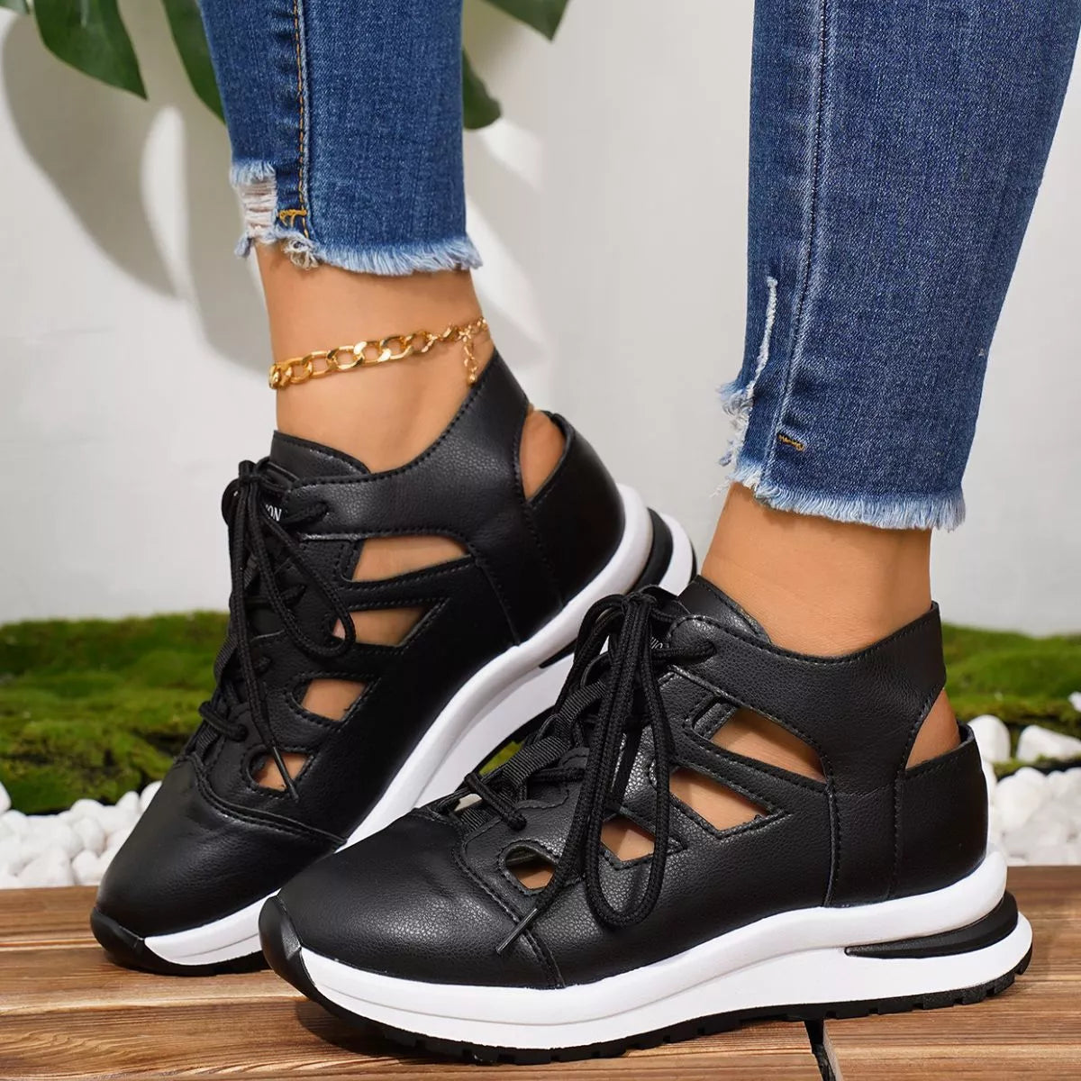 Round Toe Lace Up Sneakers - Tigbul's Variety Fashion Shop