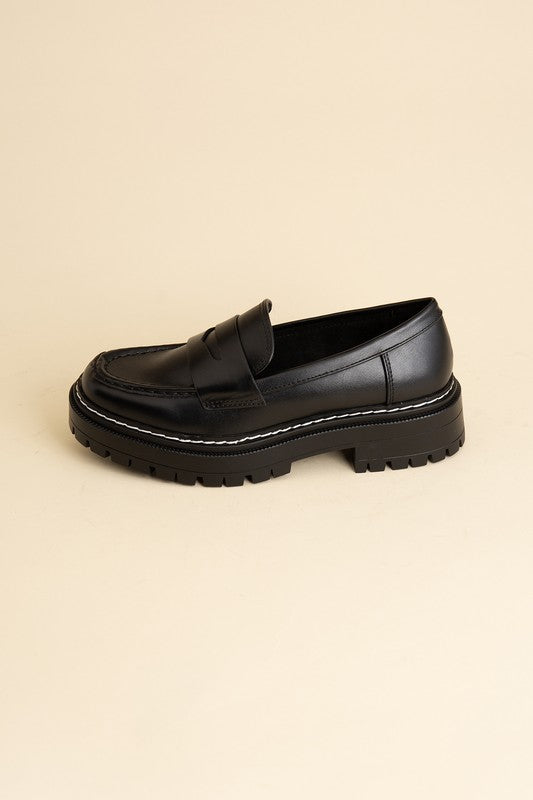 Eureka Classic Loafers - Tigbuls Variety Fashion