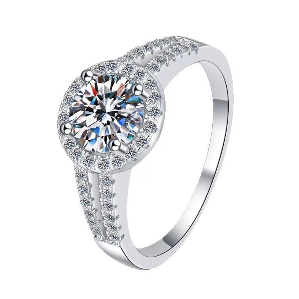 925 silver moissanite ring side view, round center in halo with pavé stone setting