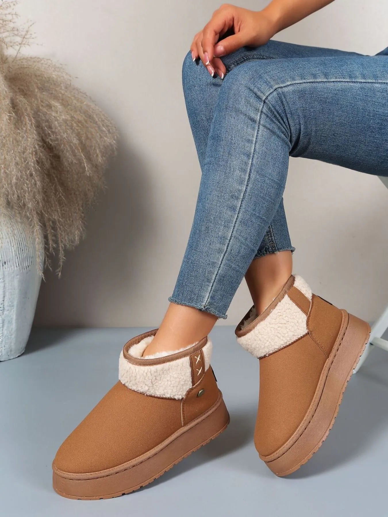 Platform Sherpa Lined Winter Boots - Tigbul's Variety Fashion Shop