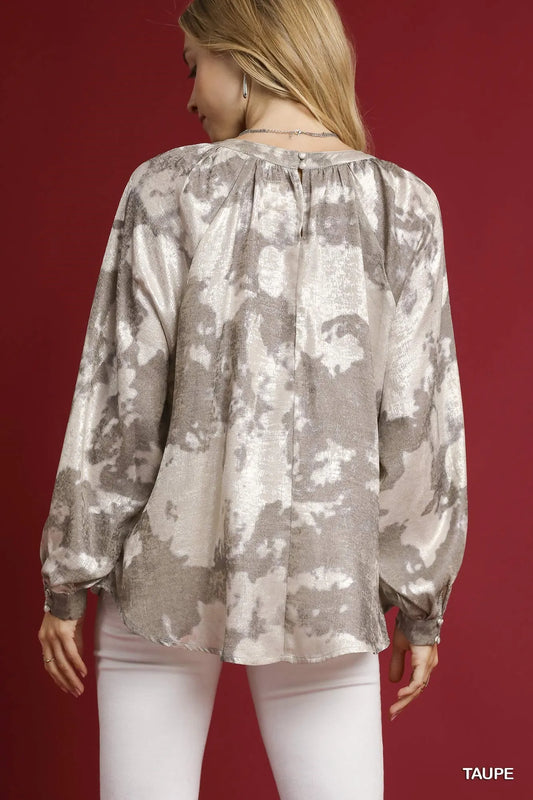 Umgee Full Size Metallic Fabric Blouse with Balloon Sleeves Plus Size - Tigbul's Variety Fashion Shop