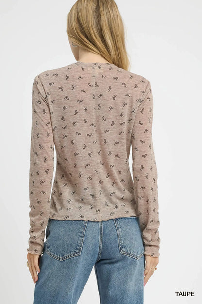 Umgee Bow Print Lightweight Knit Top - Tigbul's Variety Fashion Shop