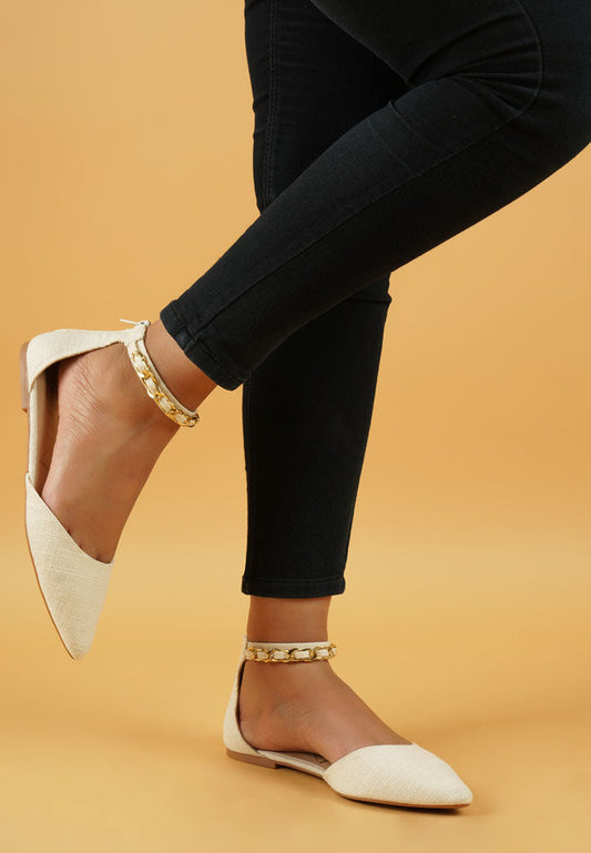 Buqisi Chain Embellished Flat Sandals - Tigbul's Variety Fashion Shop