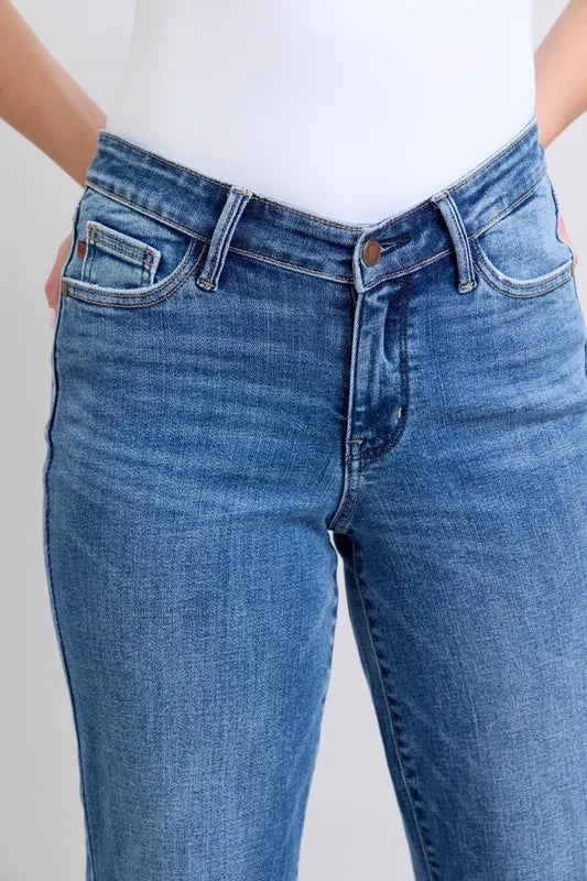 Judy Blue Full Size High Waist V-Front Vintage Wash Straight Jeans Plus Size - Tigbul's Variety Fashion Shop