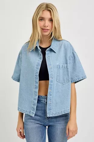 Cropped denim shirt in light wash, relaxed oversized fit, half sleeves, button front