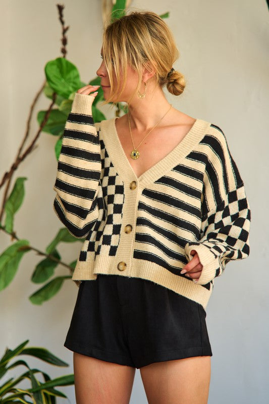 Contrast pattern sweater cardigan - Tigbul's Variety Fashion Shop